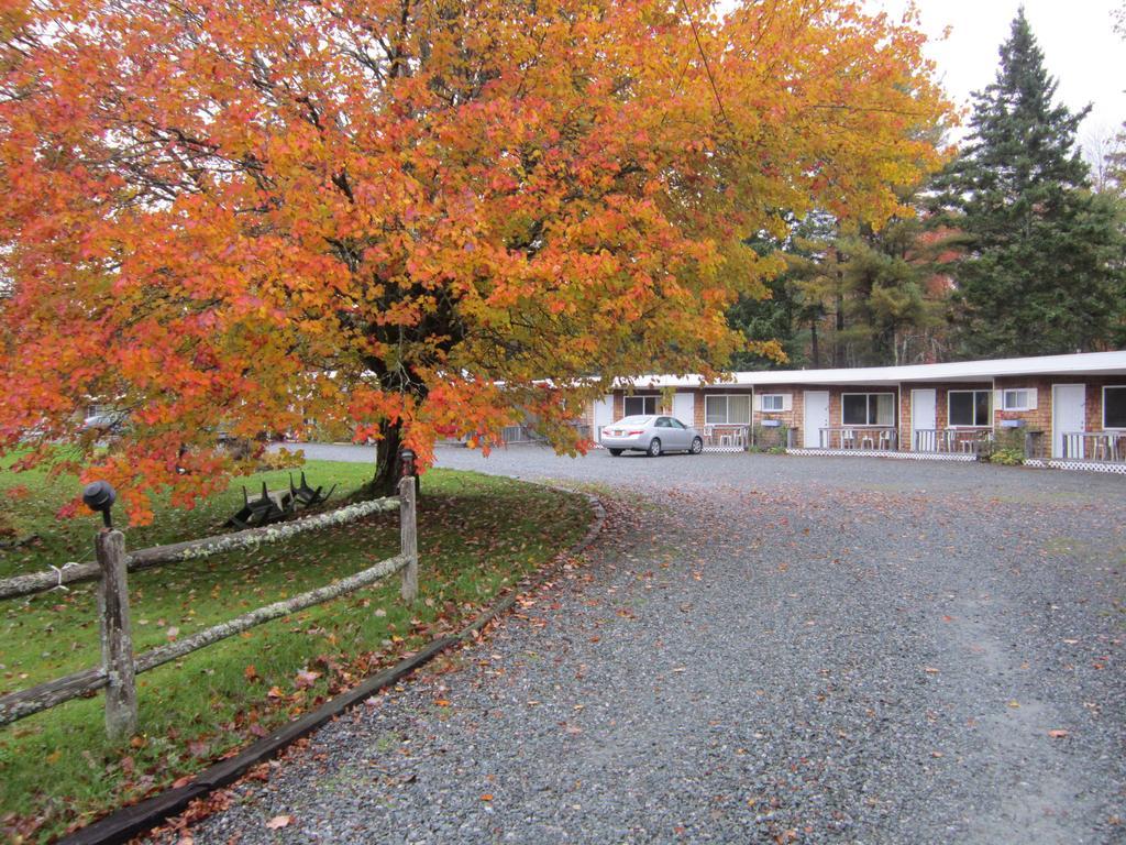 Twilite Motel Ellsworth Exterior foto